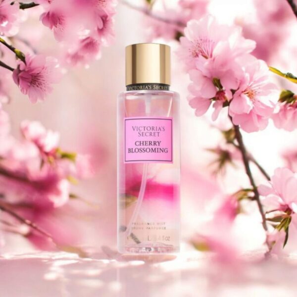 Victoria's Secret body mist - Image 13