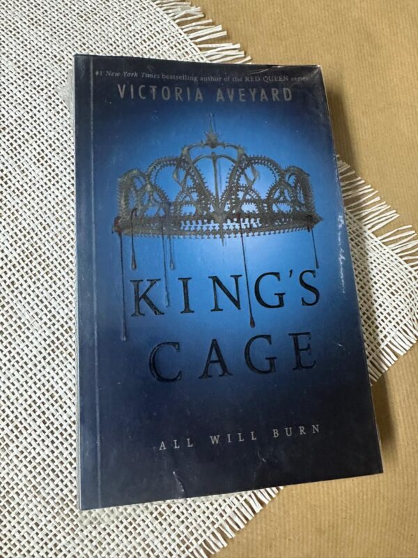 King's Cage - Victoria Aveyard