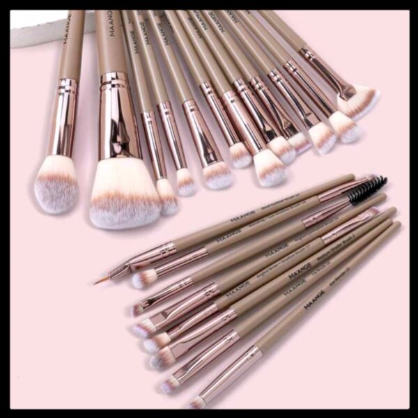 High-quality makeup brushes set - Image 2