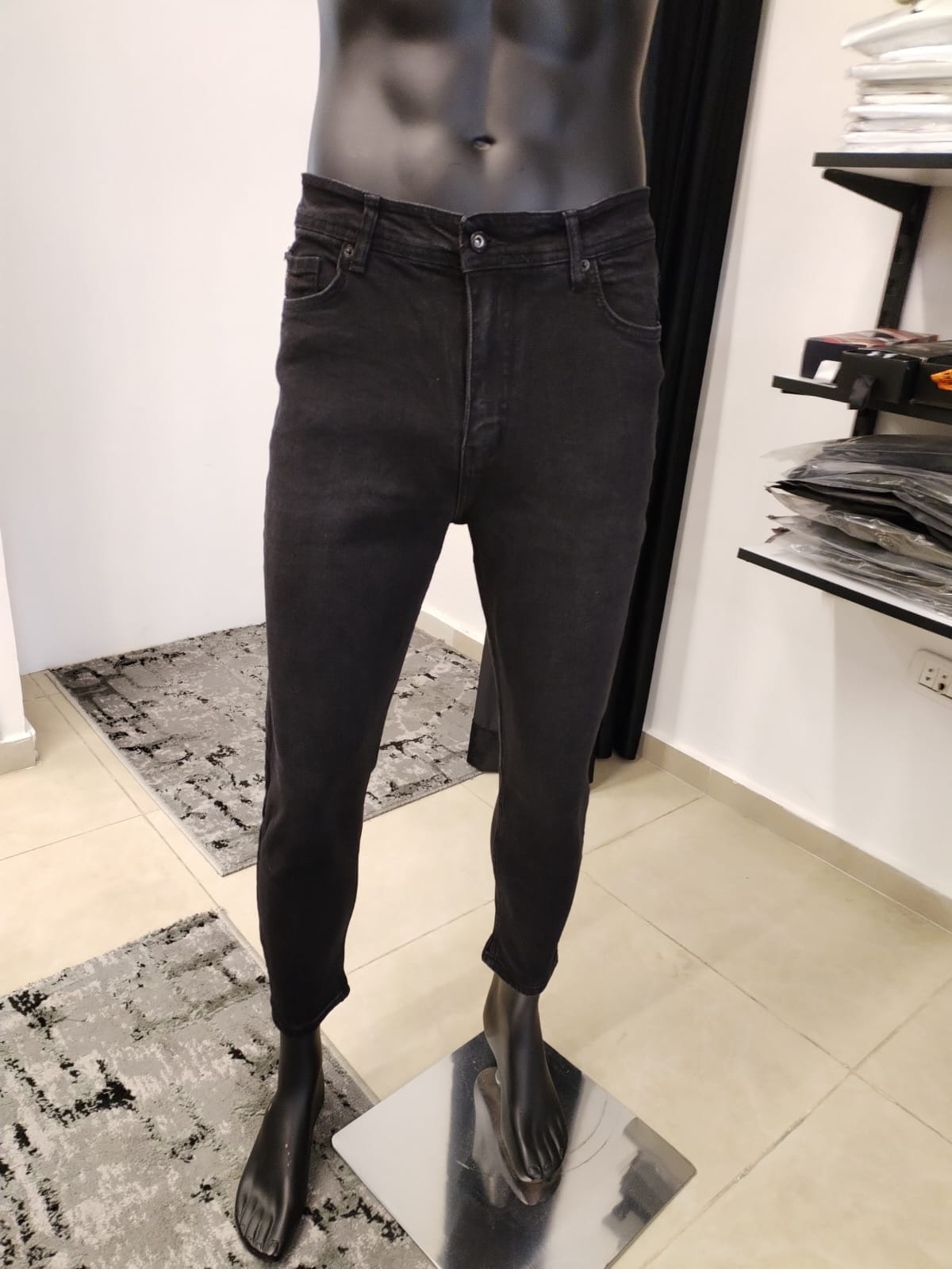 G8 Men’s Skinny Jeans - Image 4